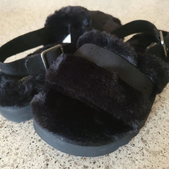Koolaburra by UGG Fuzz'd Out Womens Slingback Sandals Black NWOT✨️sz 8 - Picture 13 of 13